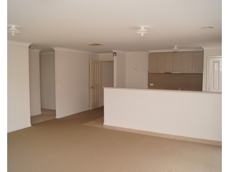 18 Huggard Street, Shepparton VIC 3630