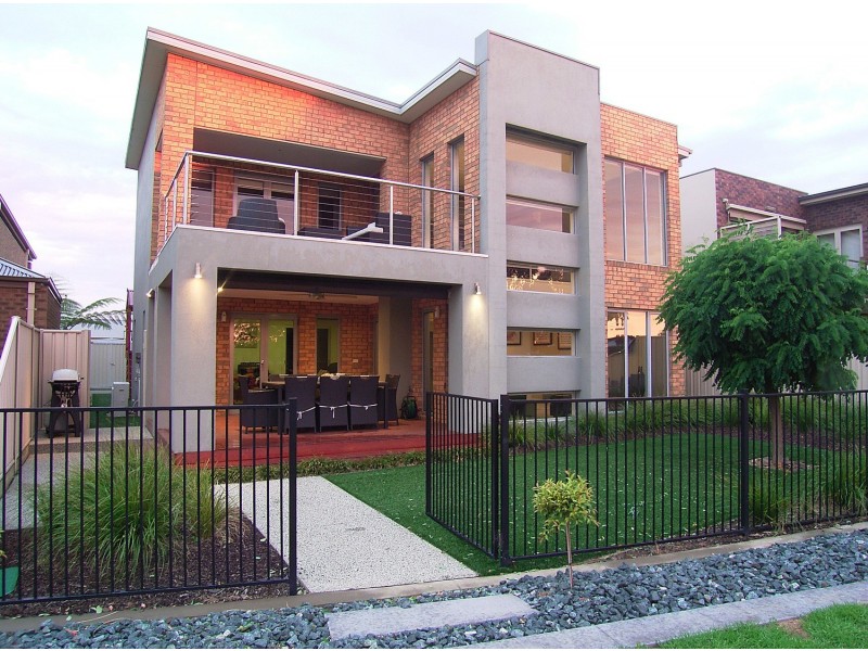 2/9-10 Jindabyne Court, Kialla VIC 3631