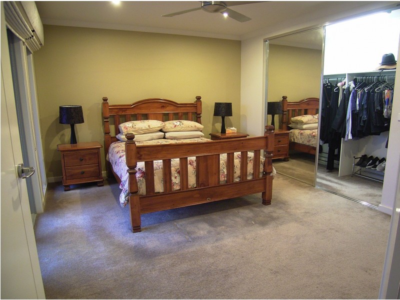 2/9-10 Jindabyne Court, Kialla VIC 3631