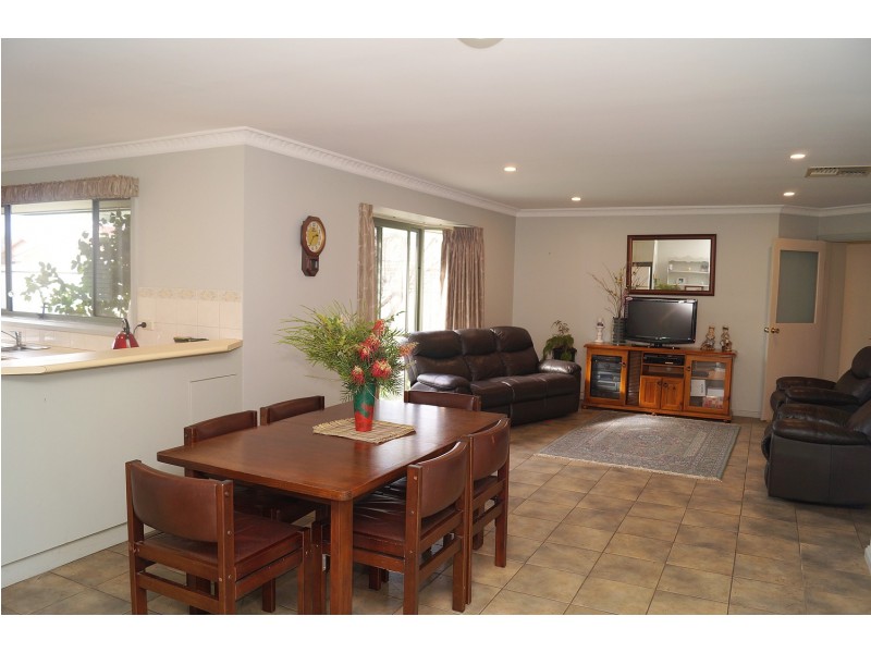 8 Sunrise Court, Shepparton VIC 3630