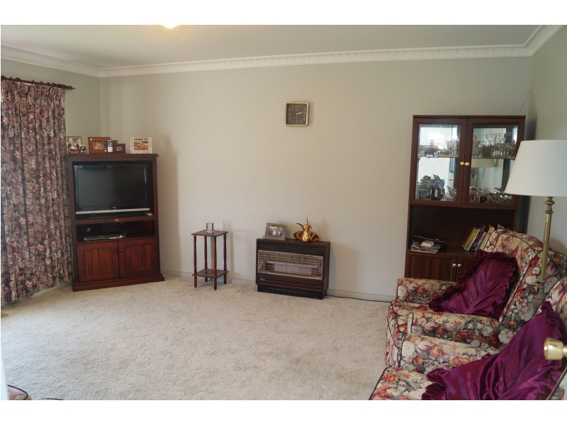 8 Sunrise Court, Shepparton VIC 3630