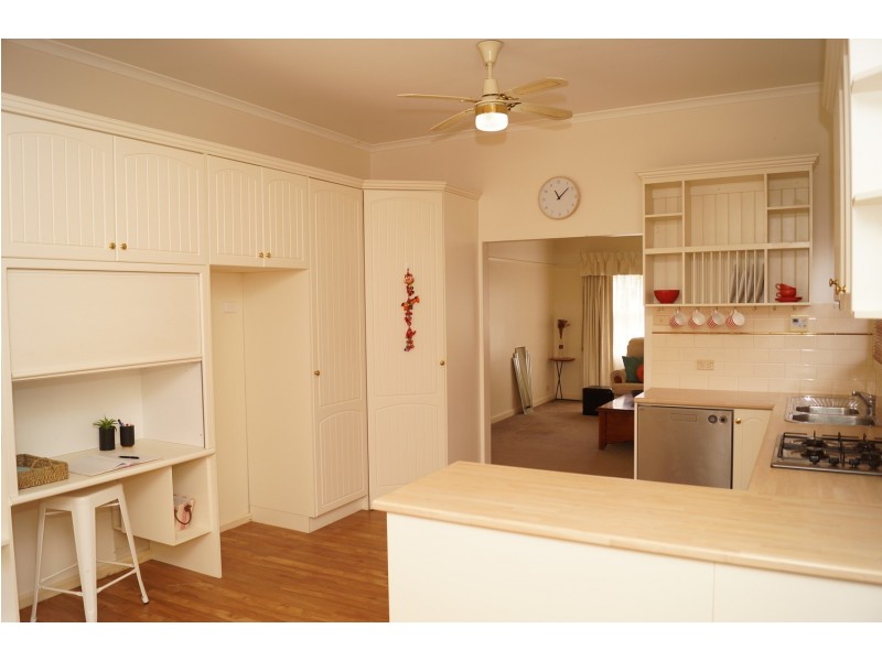 10 Leithen Street, Shepparton VIC 3630