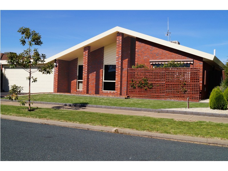 16 Macquarie Court, Shepparton VIC 3630
