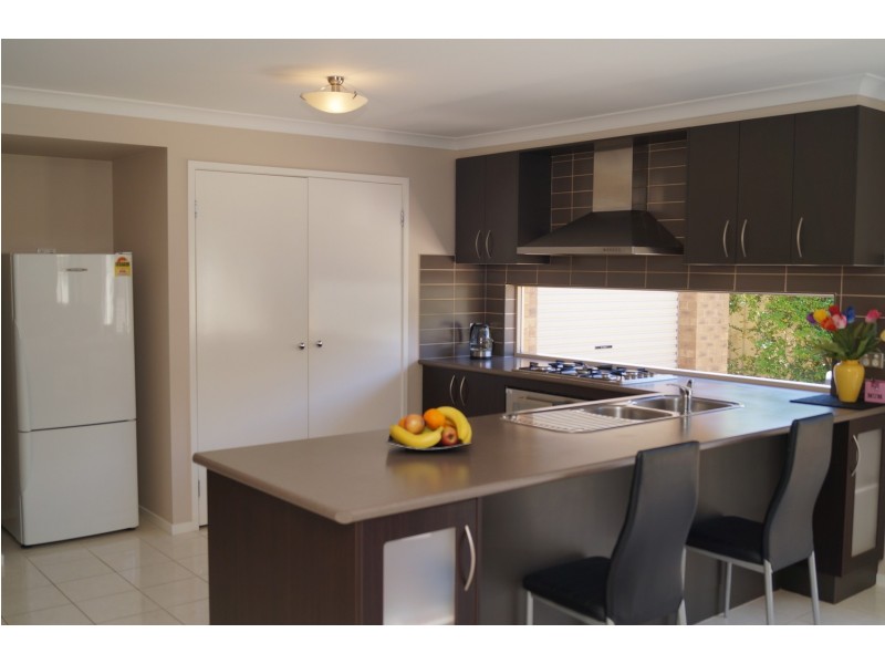 14 Sugargum Crescent, Kialla VIC 3631