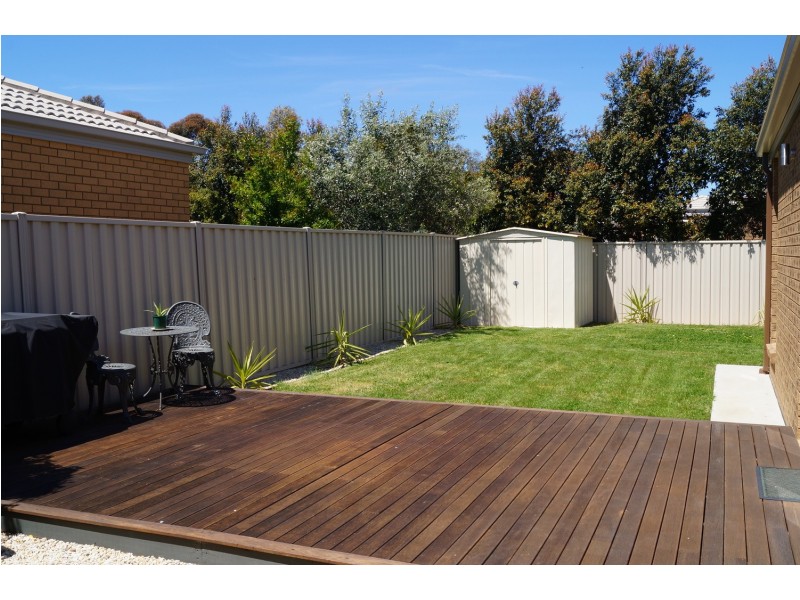 14 Sugargum Crescent, Kialla VIC 3631