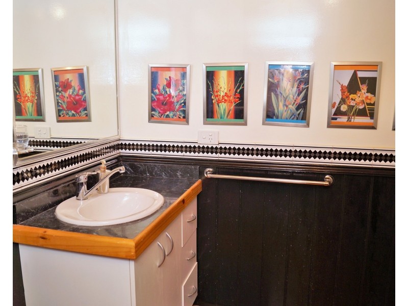 4 Slee Street, Shepparton VIC 3630