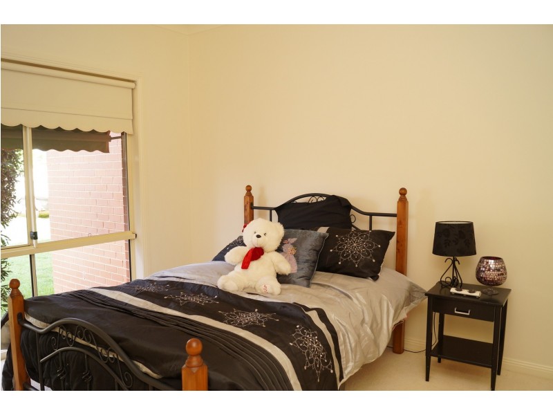 110 Parkside Drive, Shepparton VIC 3630