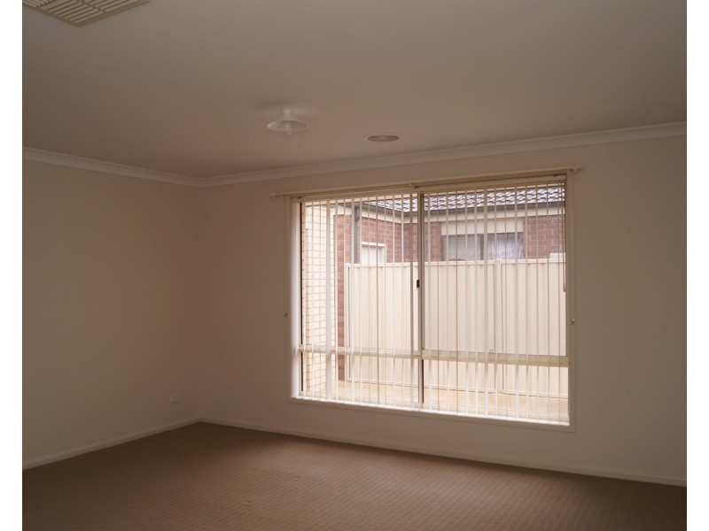 18 Huggard Street, Shepparton VIC 3630