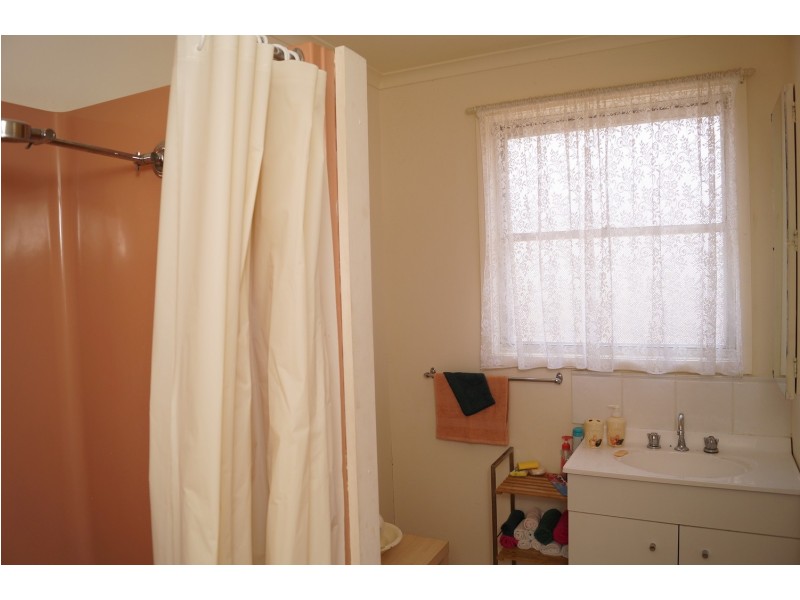 27 Westmoreland Crescent, Shepparton VIC 3630
