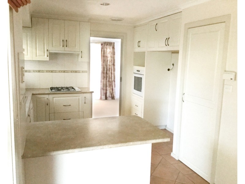 27 Orchard Circuit, Shepparton VIC 3630