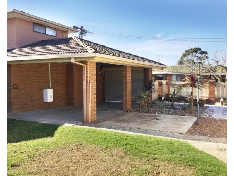 27 Orchard Circuit, Shepparton VIC 3630