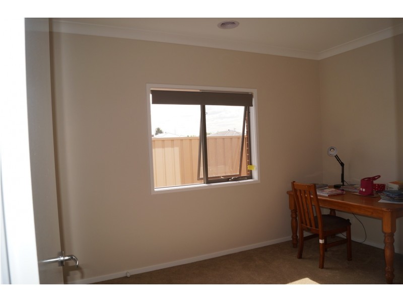 12 Beaumaris Street, Shepparton VIC 3630