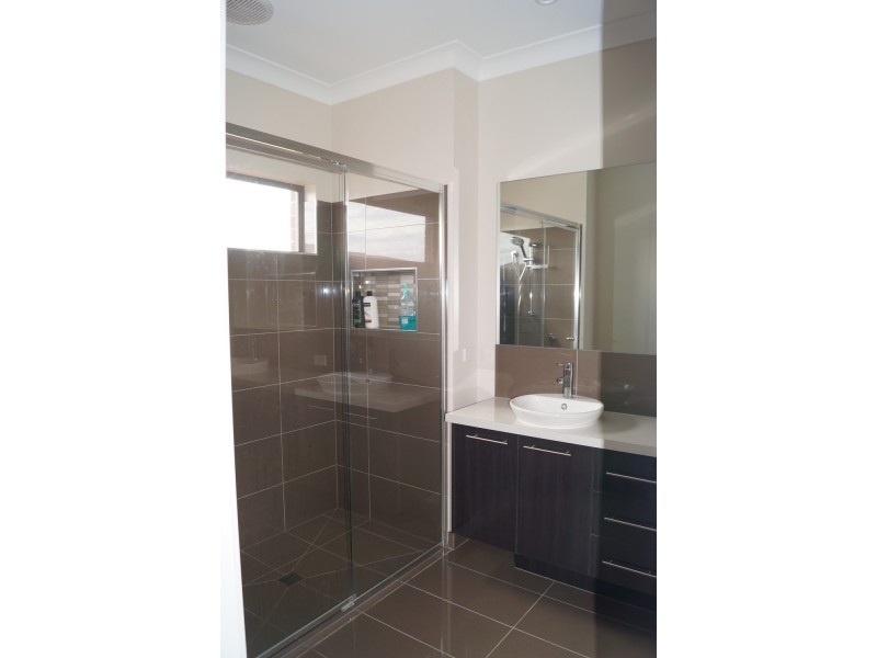 12 Beaumaris Street, Shepparton VIC 3630