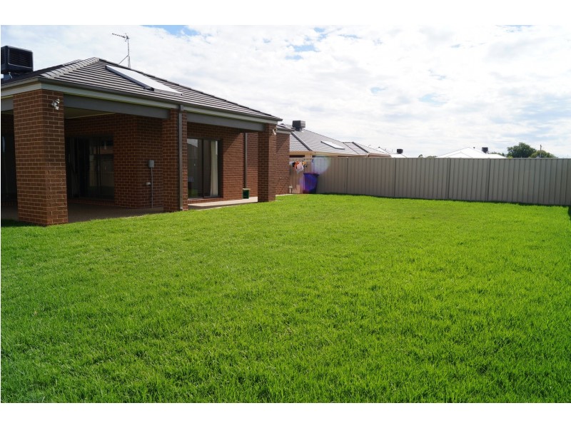 12 Beaumaris Street, Shepparton VIC 3630