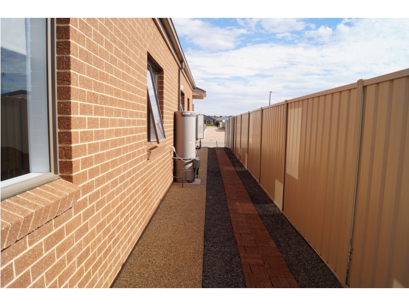 12 Beaumaris Street, Shepparton VIC 3630