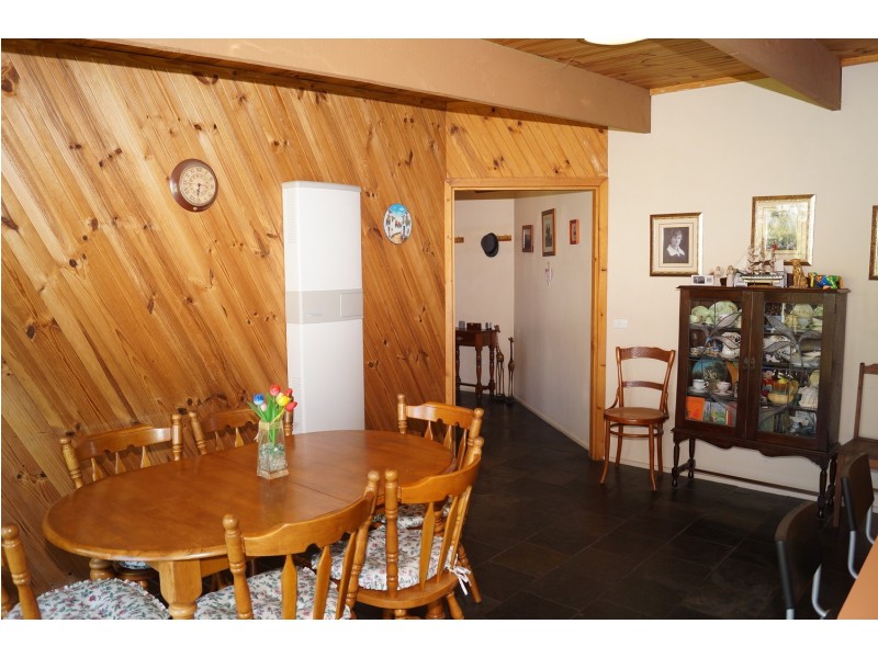 7 McGregor Crescent, Shepparton VIC 3630