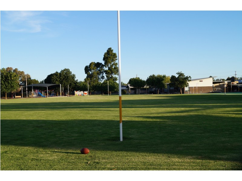 27 Gourlay Street, Shepparton VIC 3630