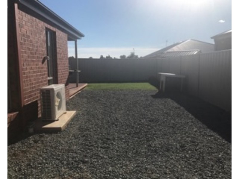 19 Arrowsmith Street, Mooroopna VIC 3629