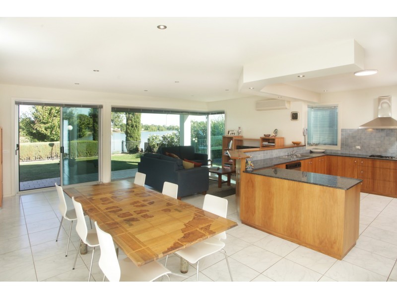 101 Gordon Drive, Kialla VIC 3631