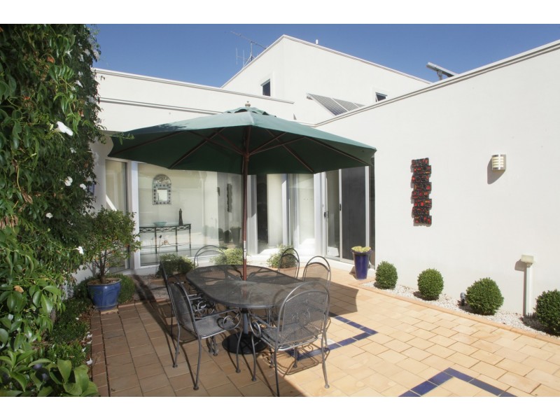 101 Gordon Drive, Kialla VIC 3631