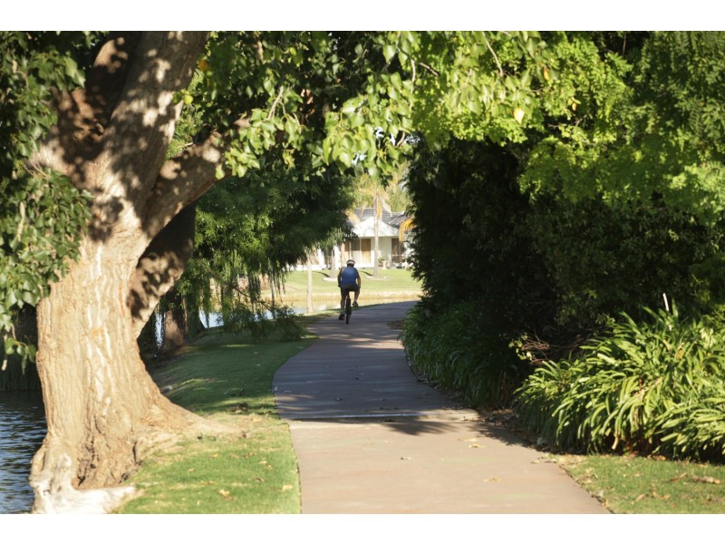 101 Gordon Drive, Kialla VIC 3631