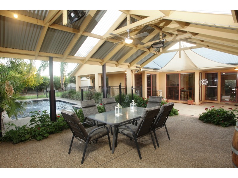 9 Gough Court, Shepparton VIC 3630