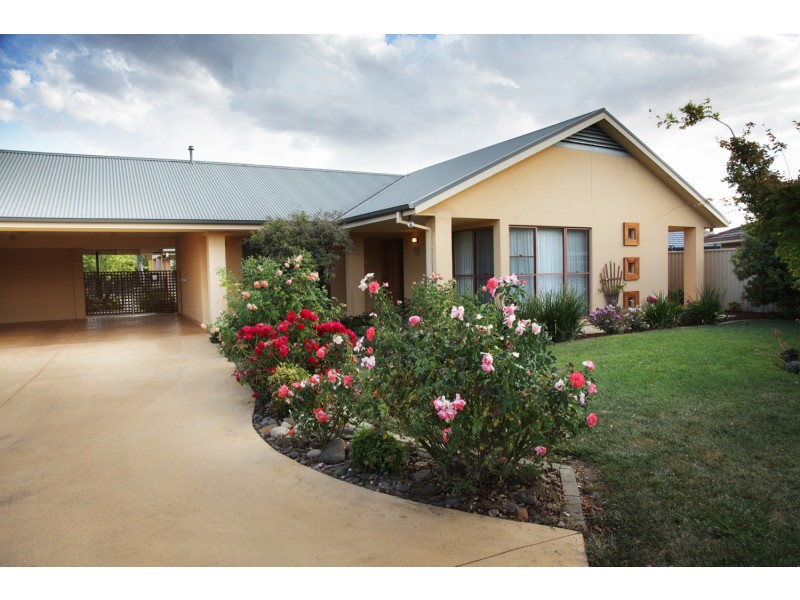 9 Gough Court, Shepparton VIC 3630