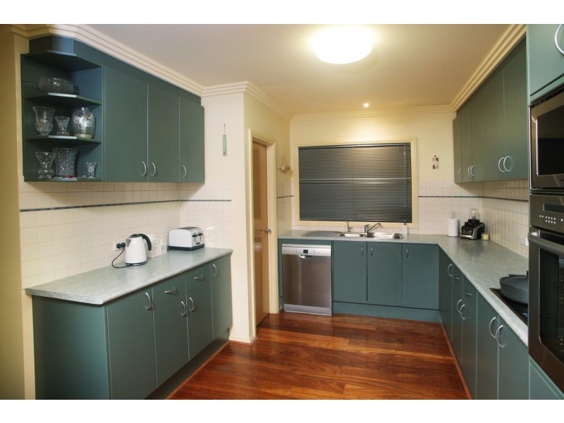 9 Gough Court, Shepparton VIC 3630