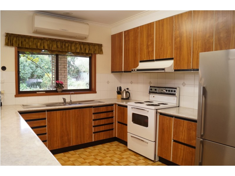 35 Lachlan Crescent, Shepparton VIC 3630