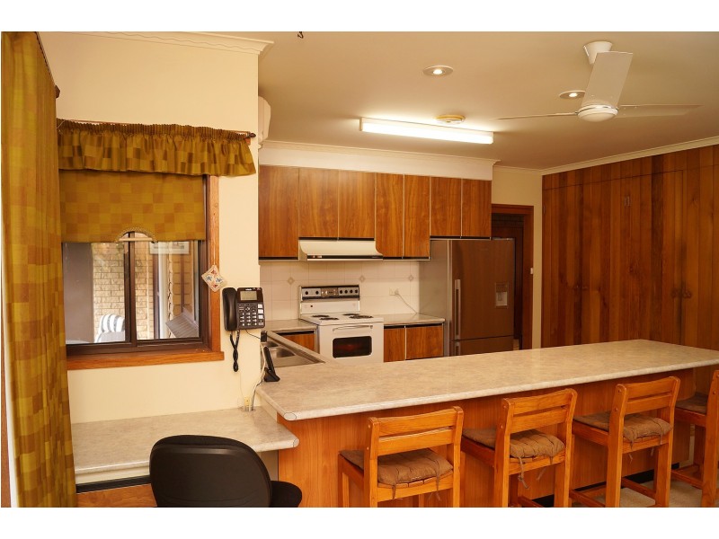 35 Lachlan Crescent, Shepparton VIC 3630