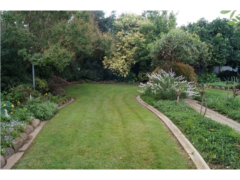 35 Lachlan Crescent, Shepparton VIC 3630