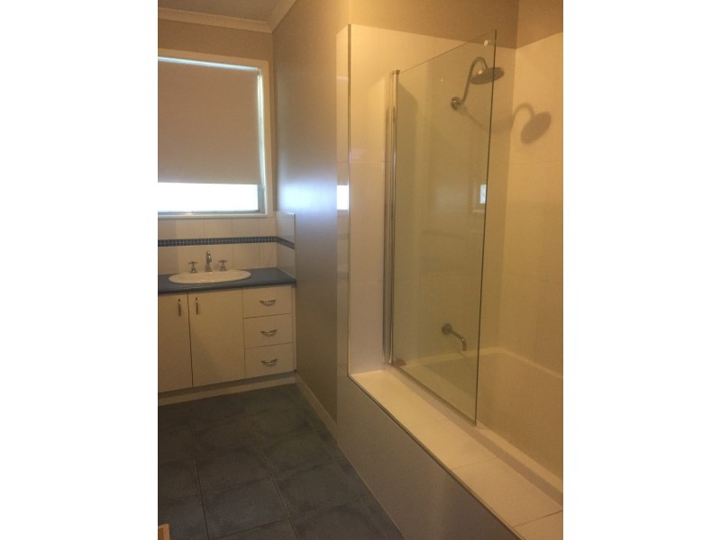 20 Sheehan Crescent, Shepparton VIC 3630