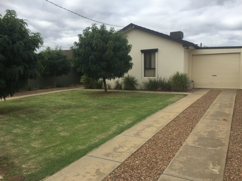 8 Huggard Street, Shepparton VIC 3630