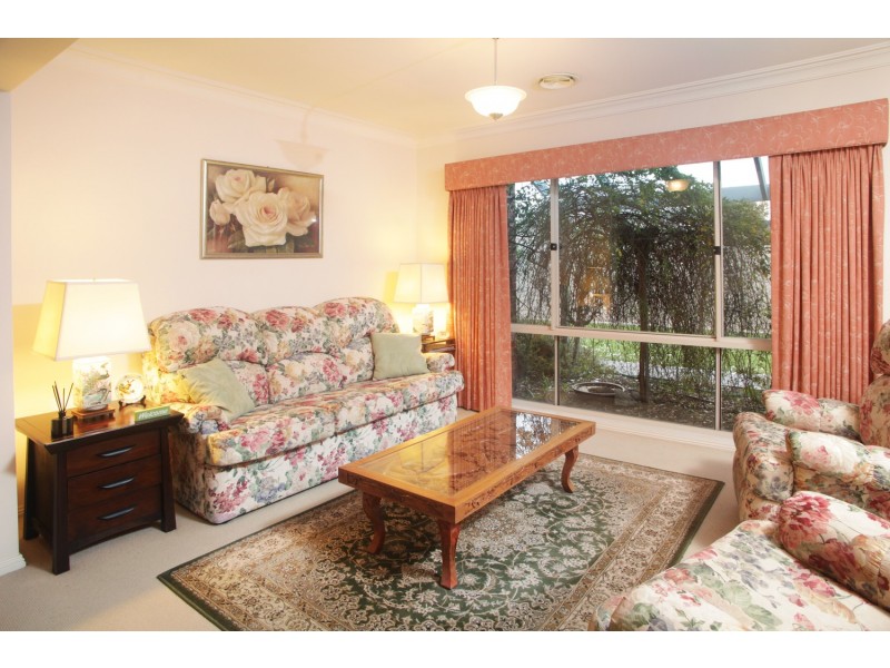 12 Lauriston Court, Kialla VIC 3631