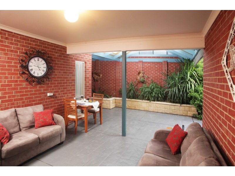 12 Lauriston Court, Kialla VIC 3631