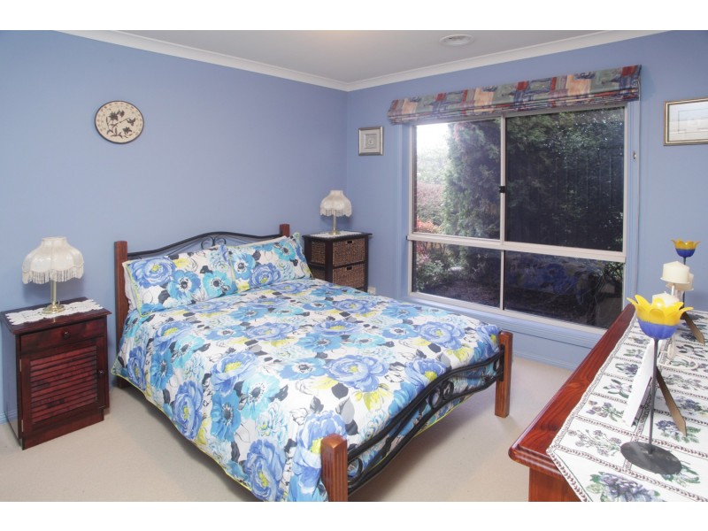 12 Lauriston Court, Kialla VIC 3631