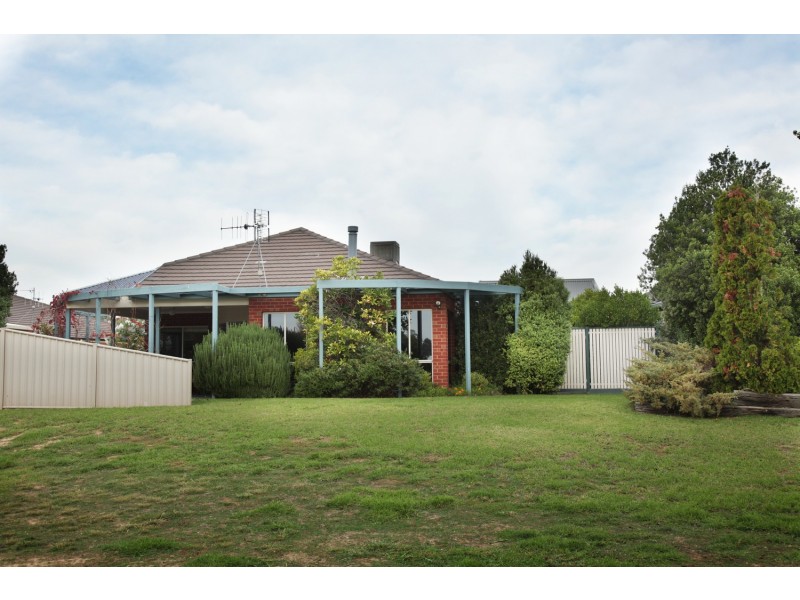 12 Lauriston Court, Kialla VIC 3631