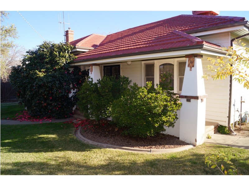 4 Norton Avenue, Shepparton VIC 3630