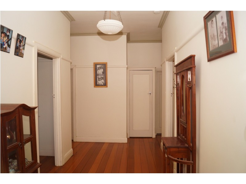 4 Norton Avenue, Shepparton VIC 3630