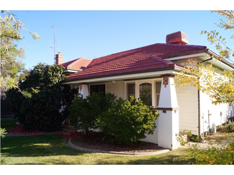 4 Norton Avenue, Shepparton VIC 3630