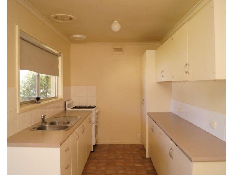 8 McLean Court, Shepparton VIC 3630