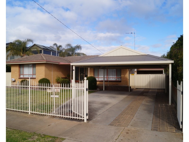 12 Burwood Avenue, Shepparton VIC 3630