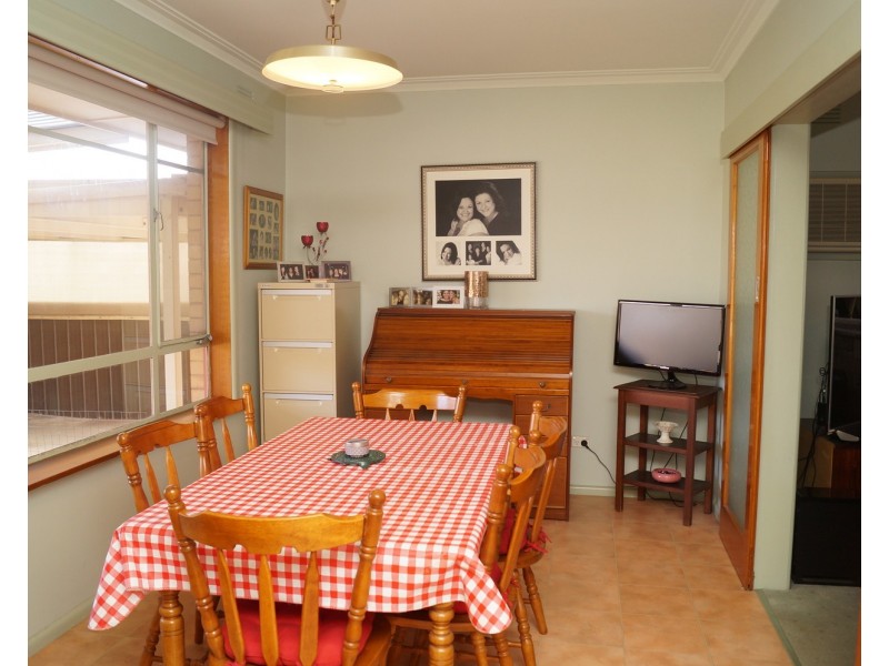 12 Burwood Avenue, Shepparton VIC 3630