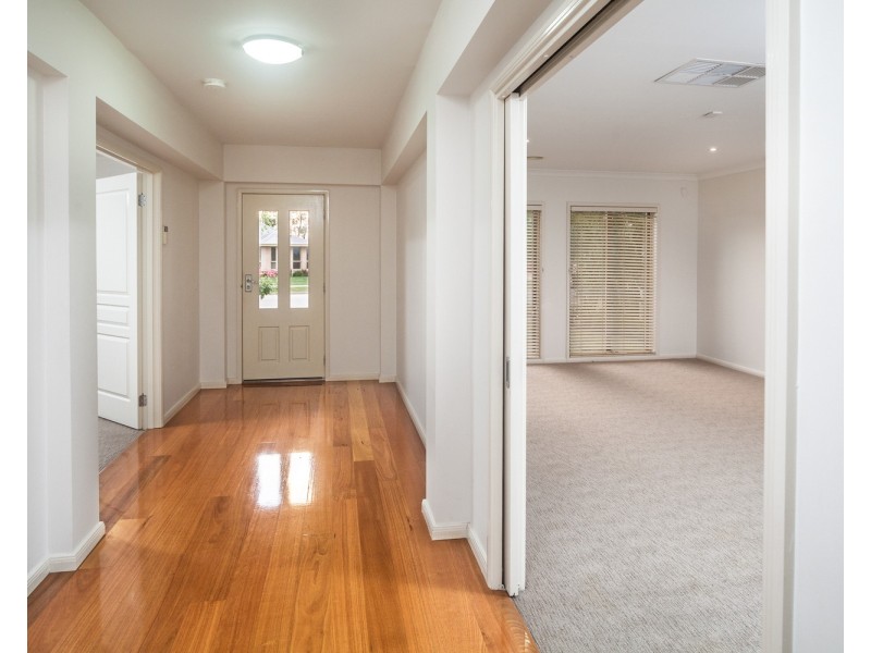 49 Waranga Drive, Kialla VIC 3631