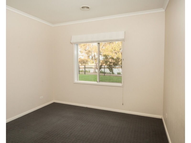 49 Waranga Drive, Kialla VIC 3631