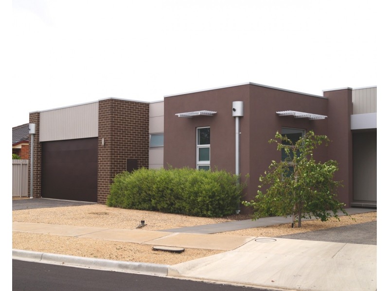 7 Norton Avenue, Shepparton VIC 3630