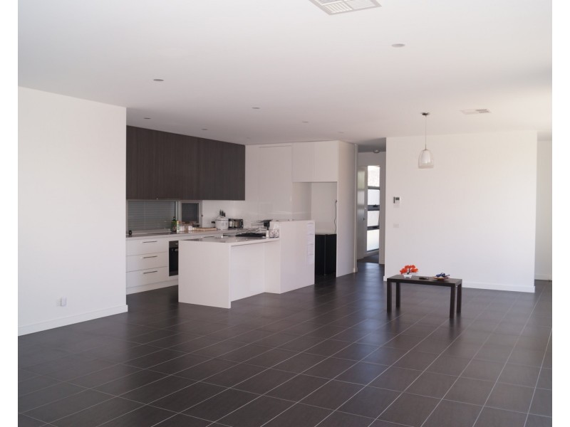 7 Norton Avenue, Shepparton VIC 3630