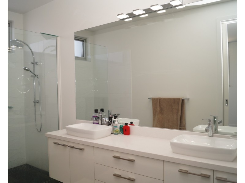 7 Norton Avenue, Shepparton VIC 3630