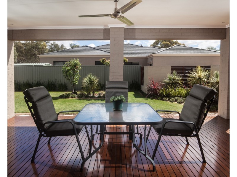 2/10 Pelican Court, Shepparton VIC 3630