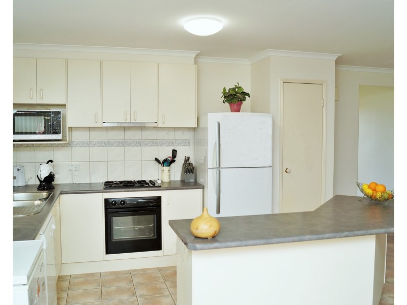 33 Helmer Street, Mooroopna VIC 3629